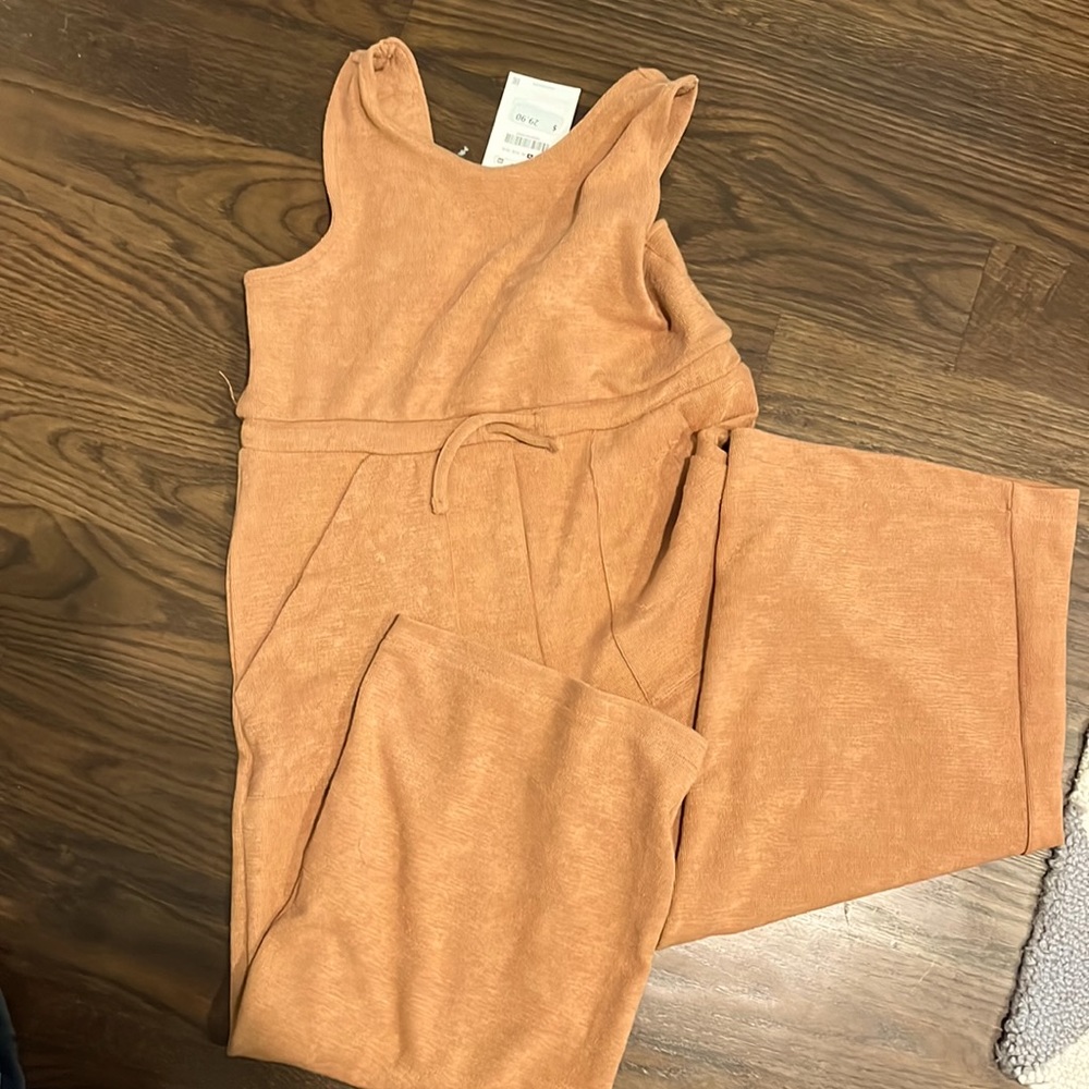 Zara girls heavy knit jumpsuit, tie waist , wide leg size 9